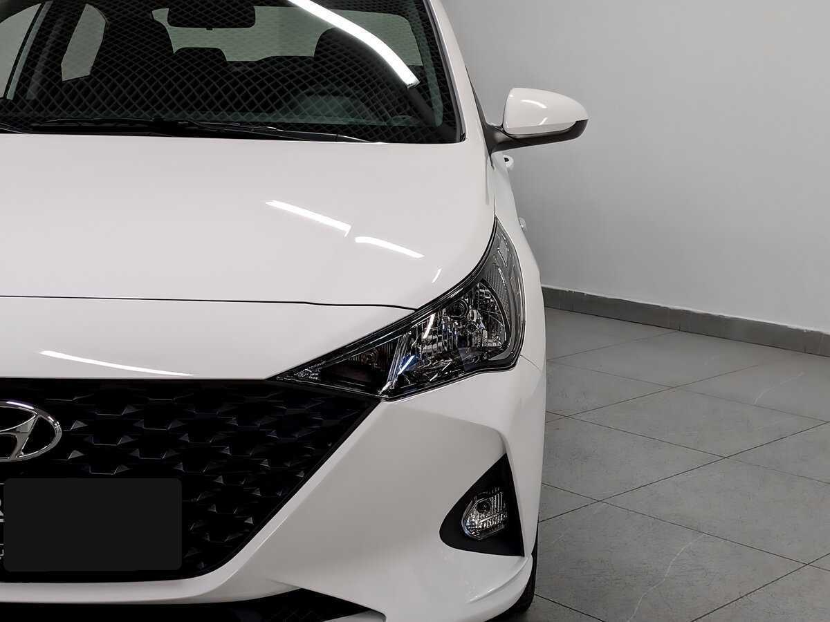 Купить Hyundai Solaris с пробегом. Фото: #17