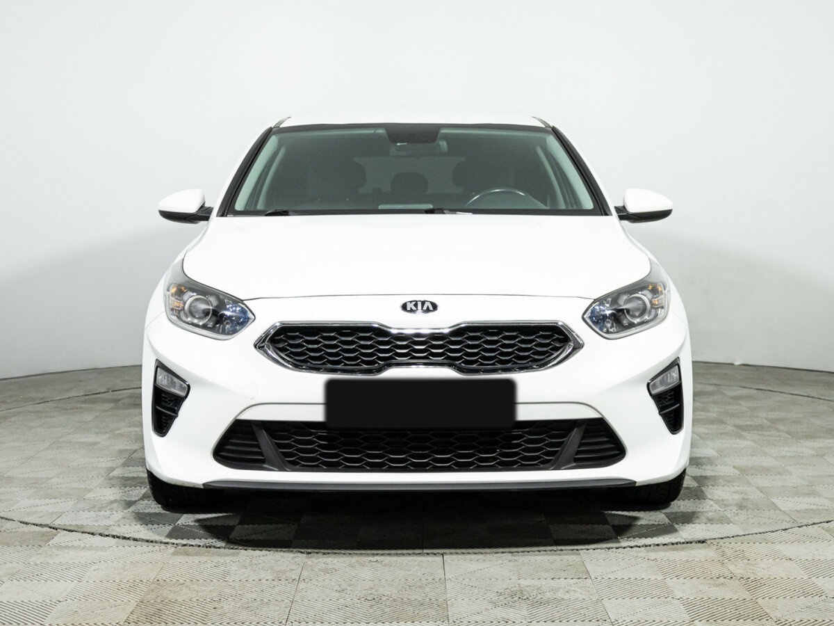 Купить Kia Ceed с пробегом. Фото: #1
