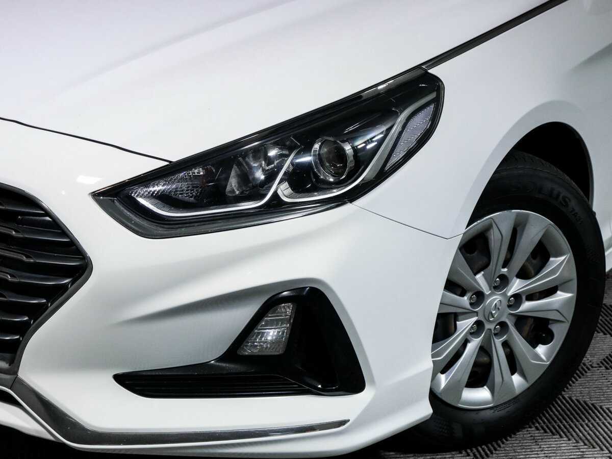 Купить Hyundai Sonata с пробегом. Фото: #16