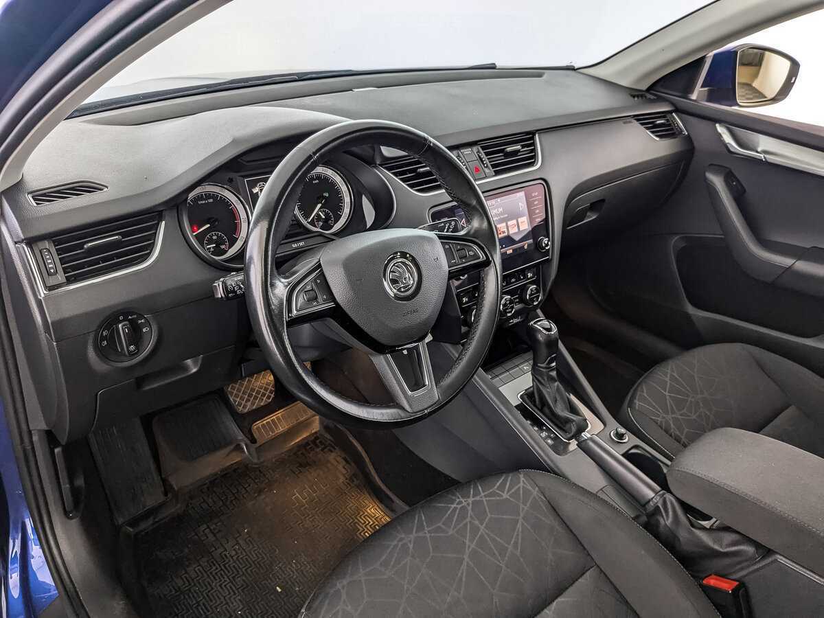 Купить Skoda Octavia с пробегом. Фото: #10