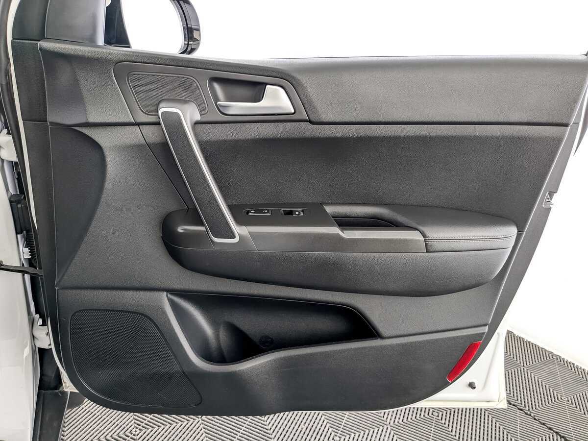 Купить Kia Sportage с пробегом. Фото: #21