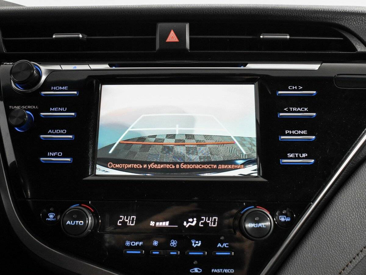 Купить Toyota Camry с пробегом. Фото: #17