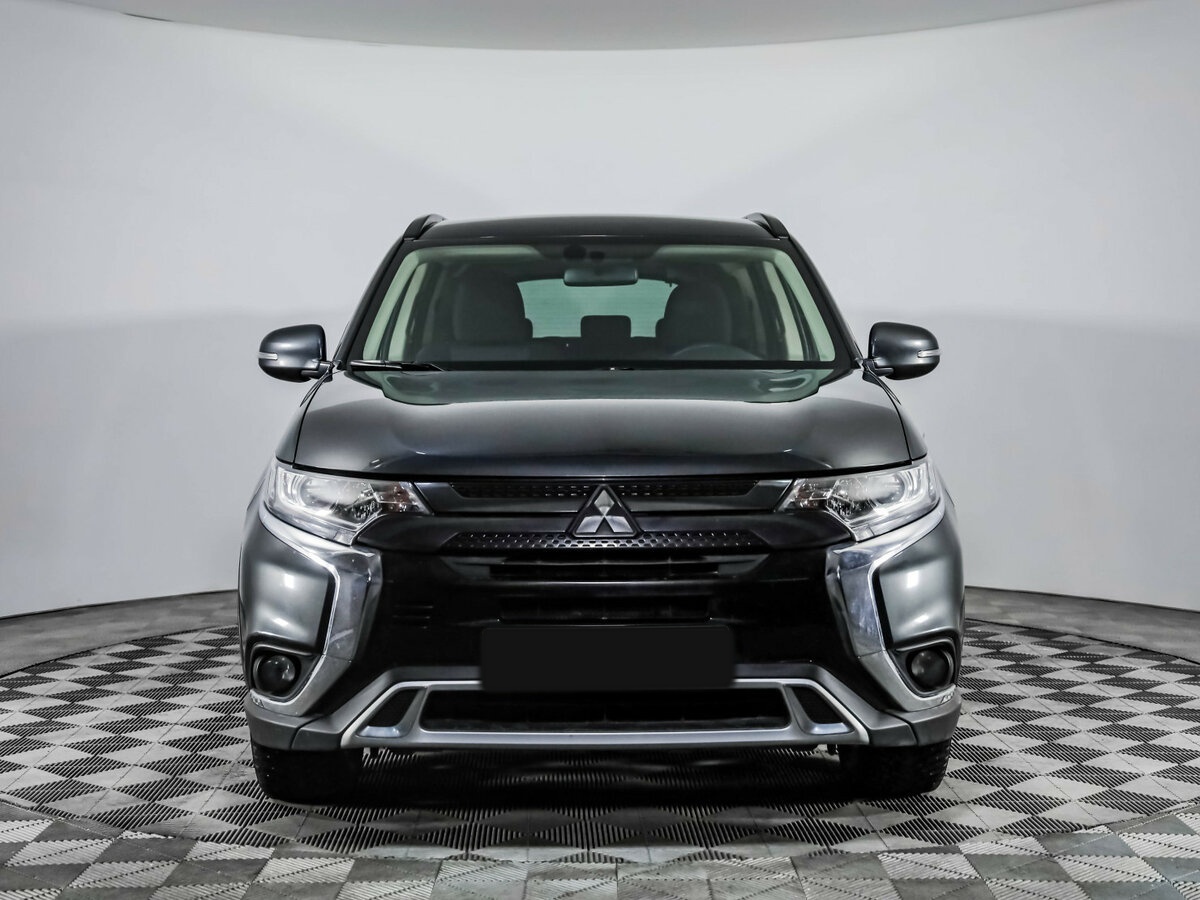 Купить Mitsubishi Outlander с пробегом. Фото: #1