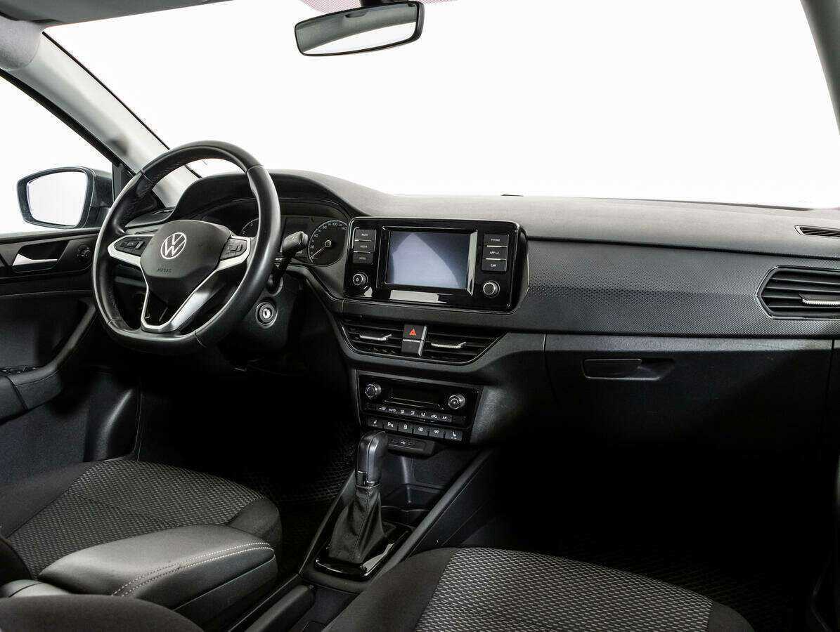 Купить Volkswagen Polo с пробегом. Фото: #8