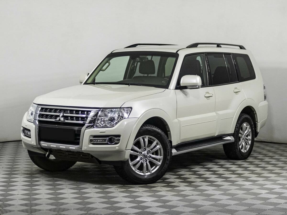 Купить Mitsubishi Pajero с пробегом. Фото: #0