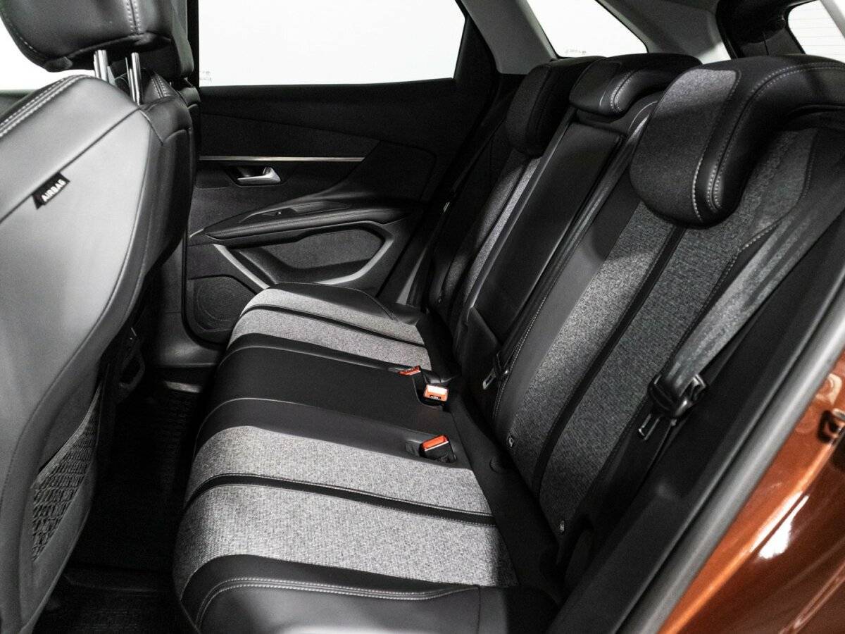 Купить Peugeot 3008 с пробегом. Фото: #9