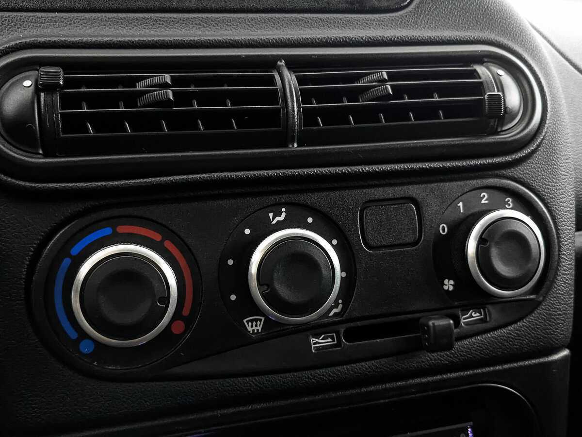 Купить Lada (ВАЗ) Niva с пробегом. Фото: #20