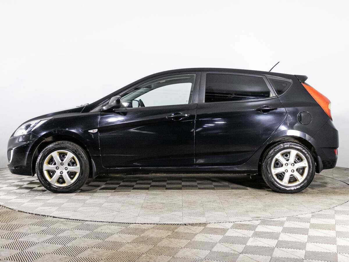 Купить Hyundai Solaris с пробегом. Фото: #7