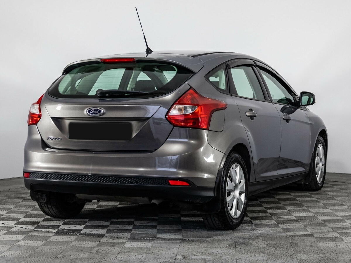 Купить Ford Focus с пробегом. Фото: #3