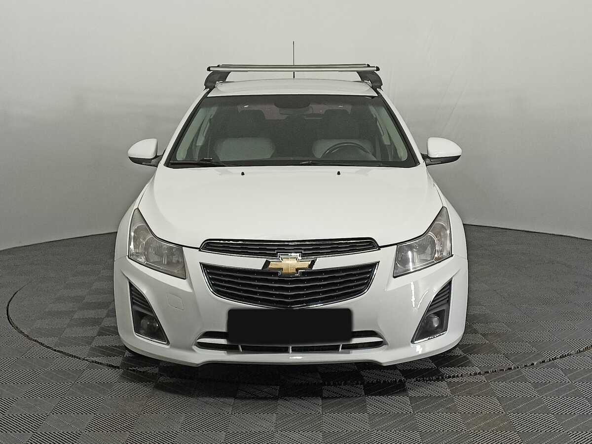 Купить Chevrolet Cruze с пробегом. Фото: #1