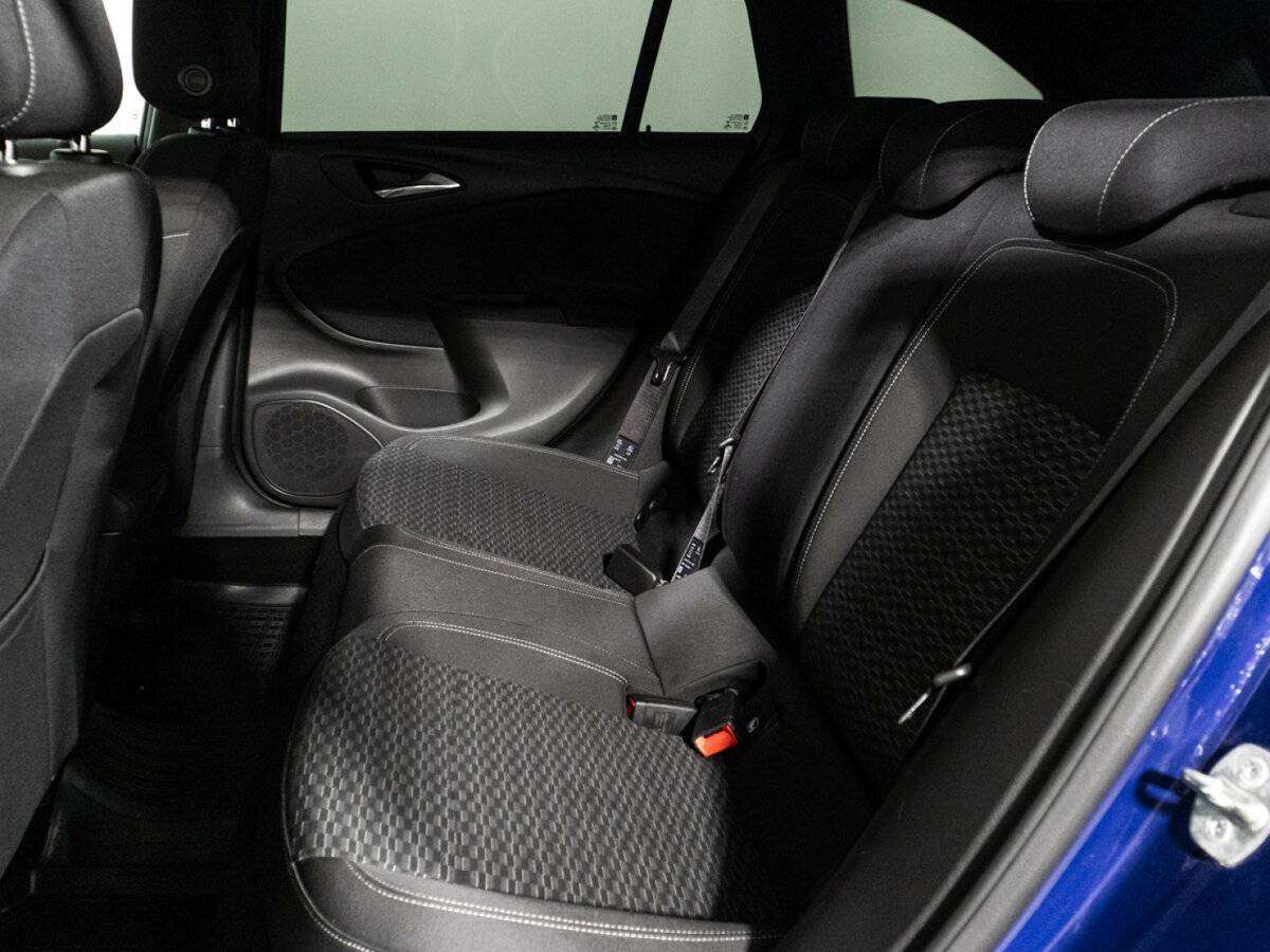 Купить Opel Astra с пробегом. Фото: #9