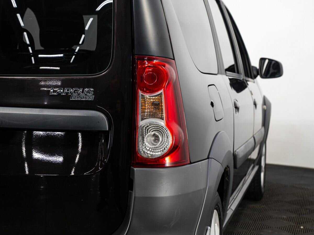 Купить Lada (ВАЗ) Largus с пробегом. Фото: #6