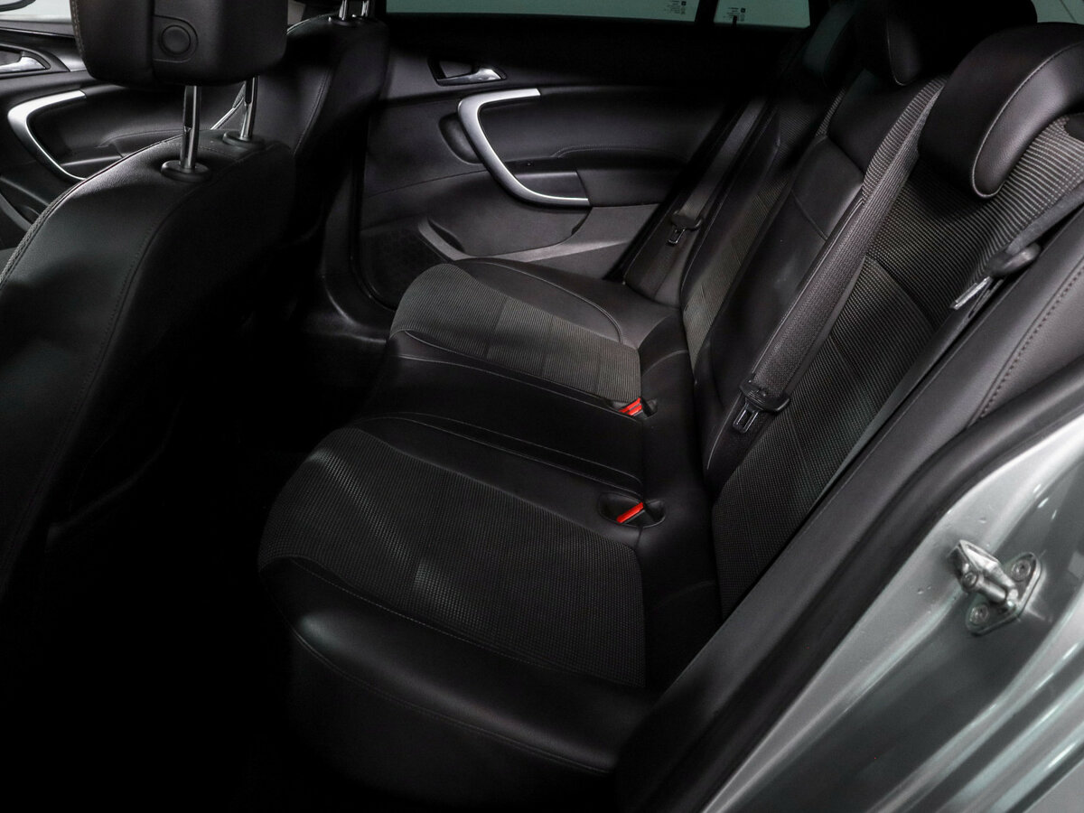 Купить Opel Insignia с пробегом. Фото: #9