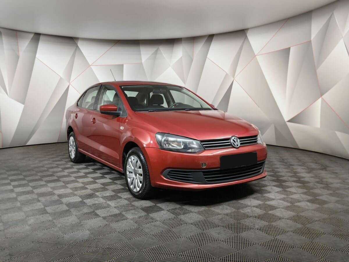 Купить Volkswagen Polo с пробегом. Фото: #2