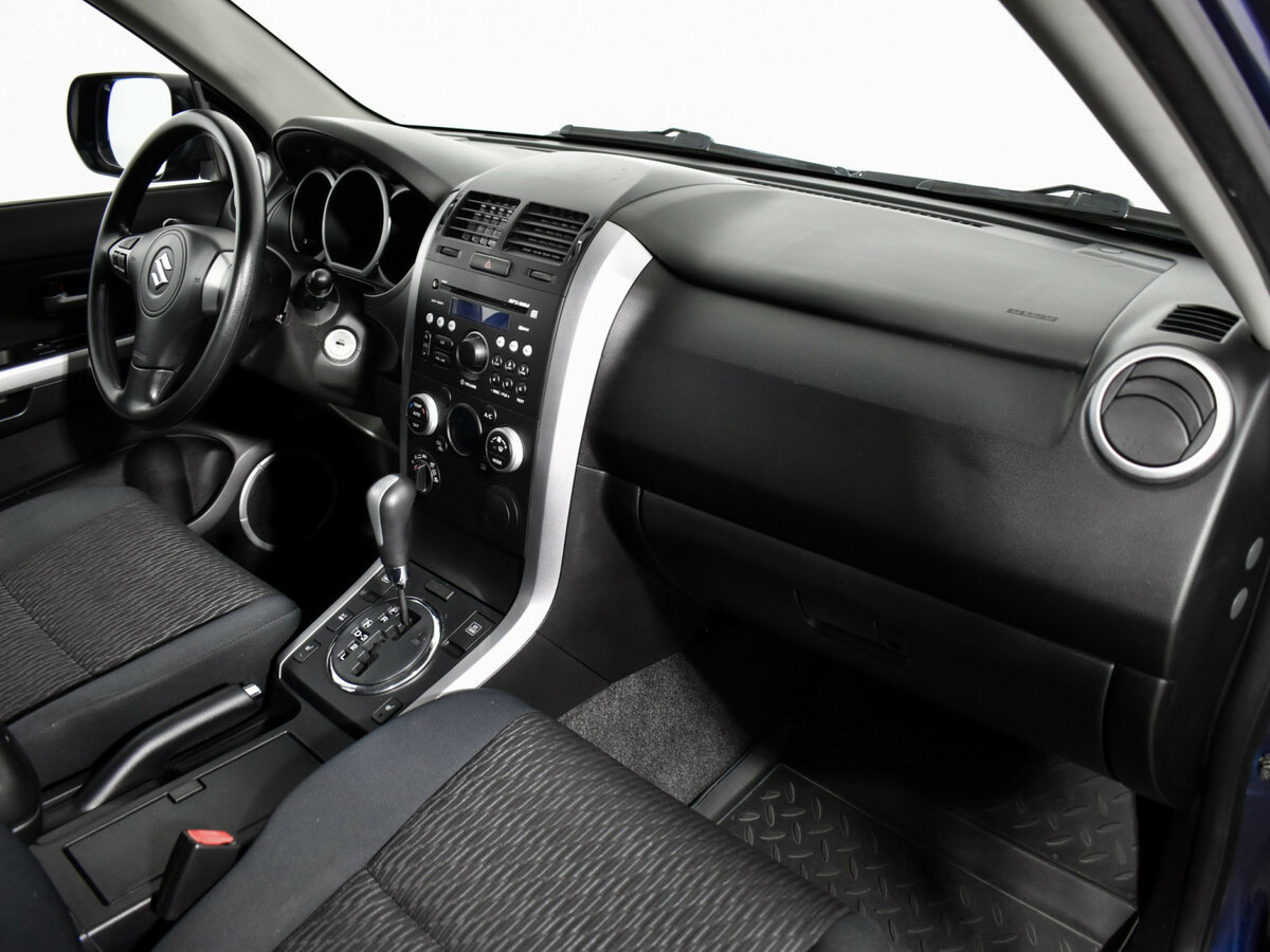 Купить Suzuki Grand Vitara с пробегом. Фото: #11