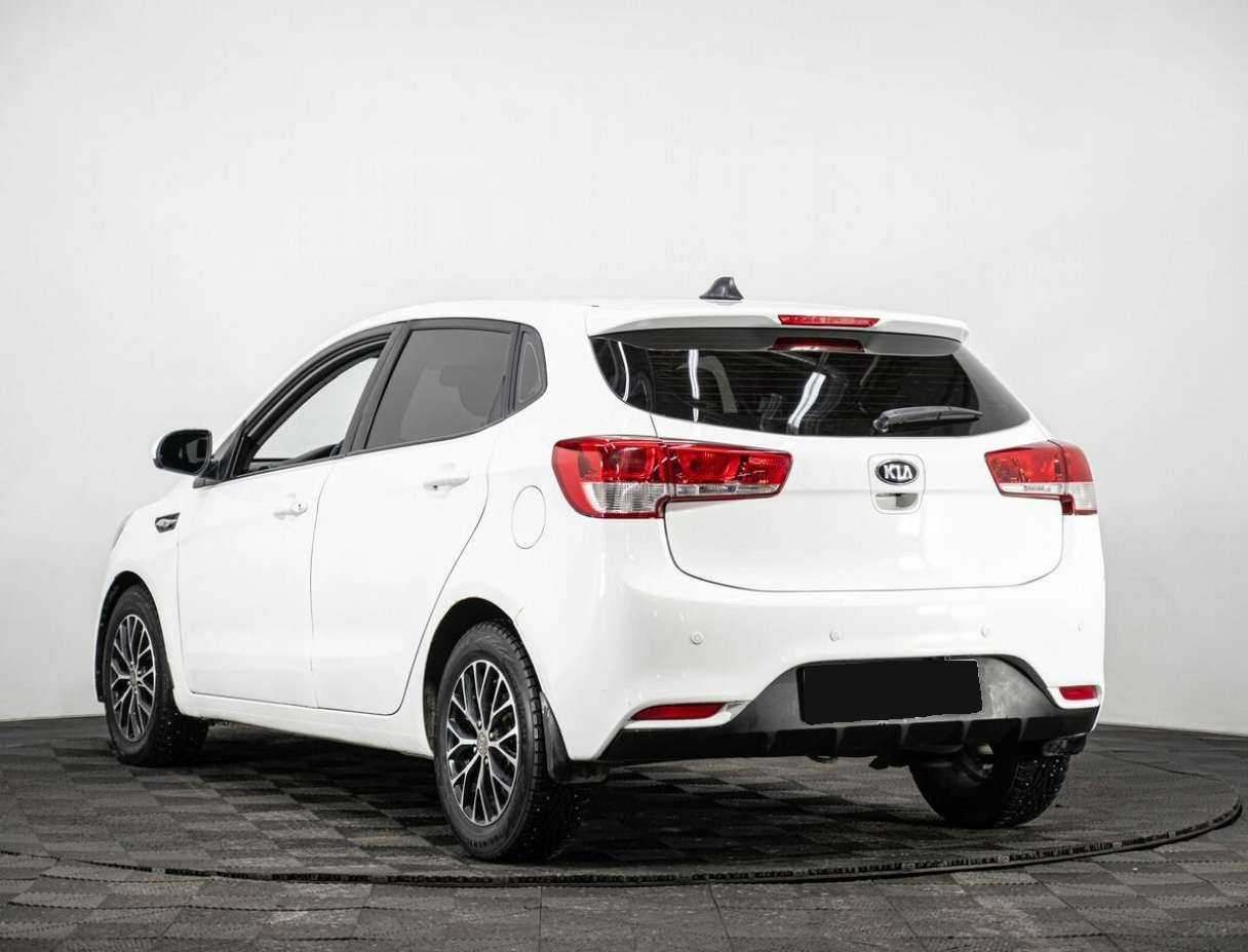 Купить Kia Rio с пробегом. Фото: #3
