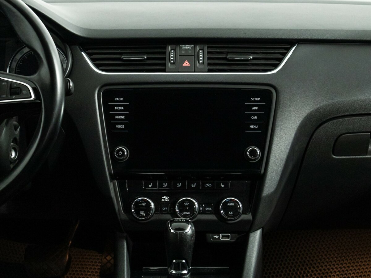 Купить Skoda Octavia с пробегом. Фото: #13