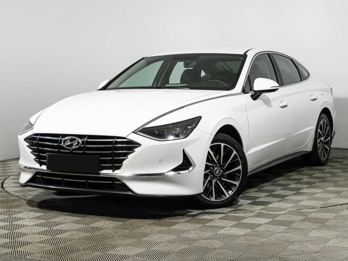 Купить Hyundai Sonata с пробегом. Посмотреть фото