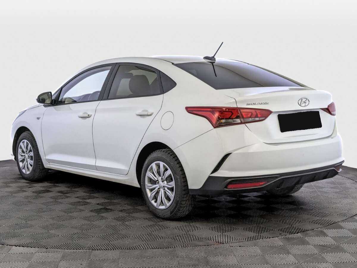 Купить Hyundai Solaris с пробегом. Фото: #6