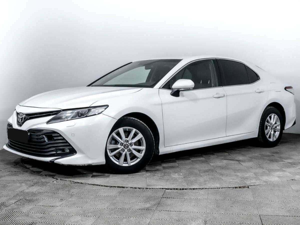 Купить Toyota Camry с пробегом. Посмотреть фото