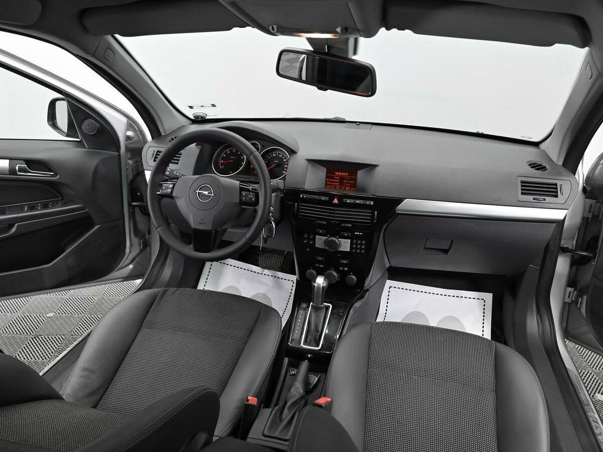 Купить Opel Astra с пробегом. Фото: #10