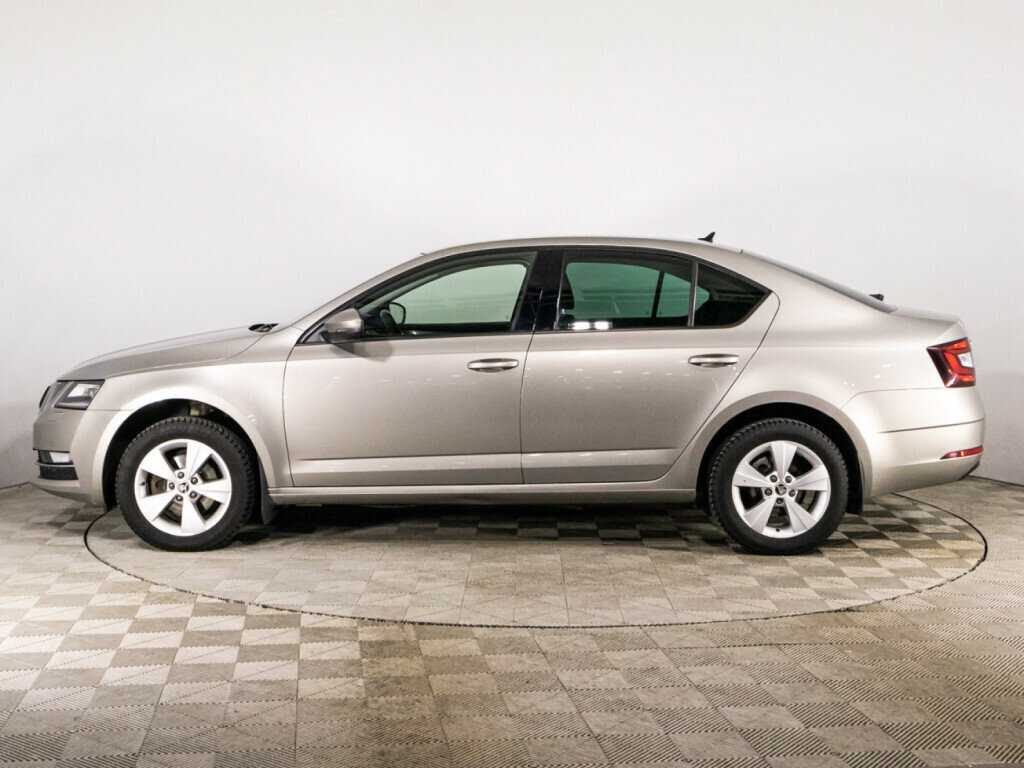 Купить Skoda Octavia с пробегом. Фото: #7
