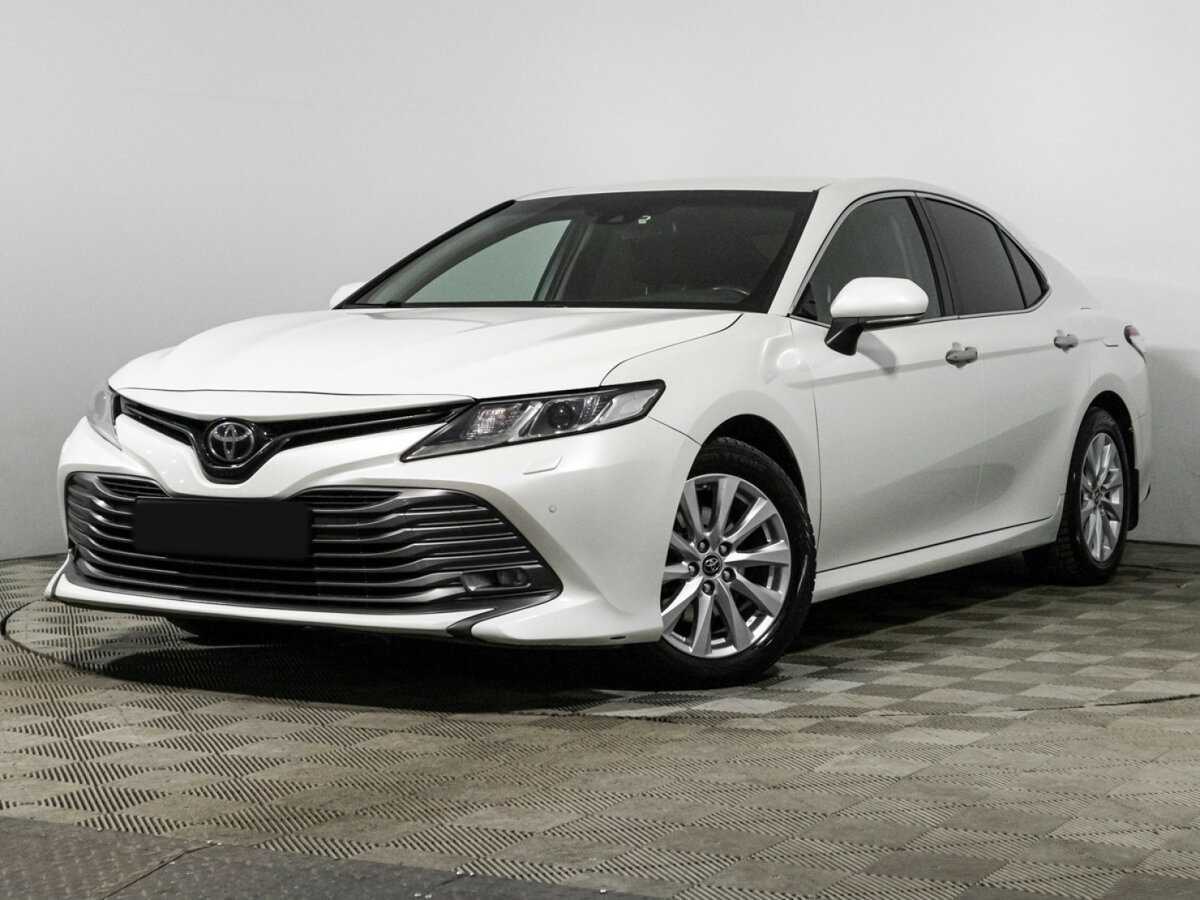 Купить Toyota Camry с пробегом. Посмотреть фото