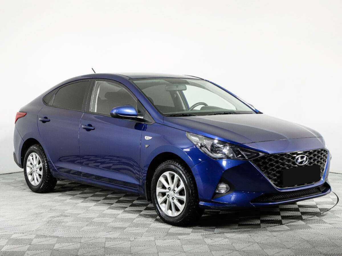 Купить Hyundai Solaris с пробегом. Фото: #2