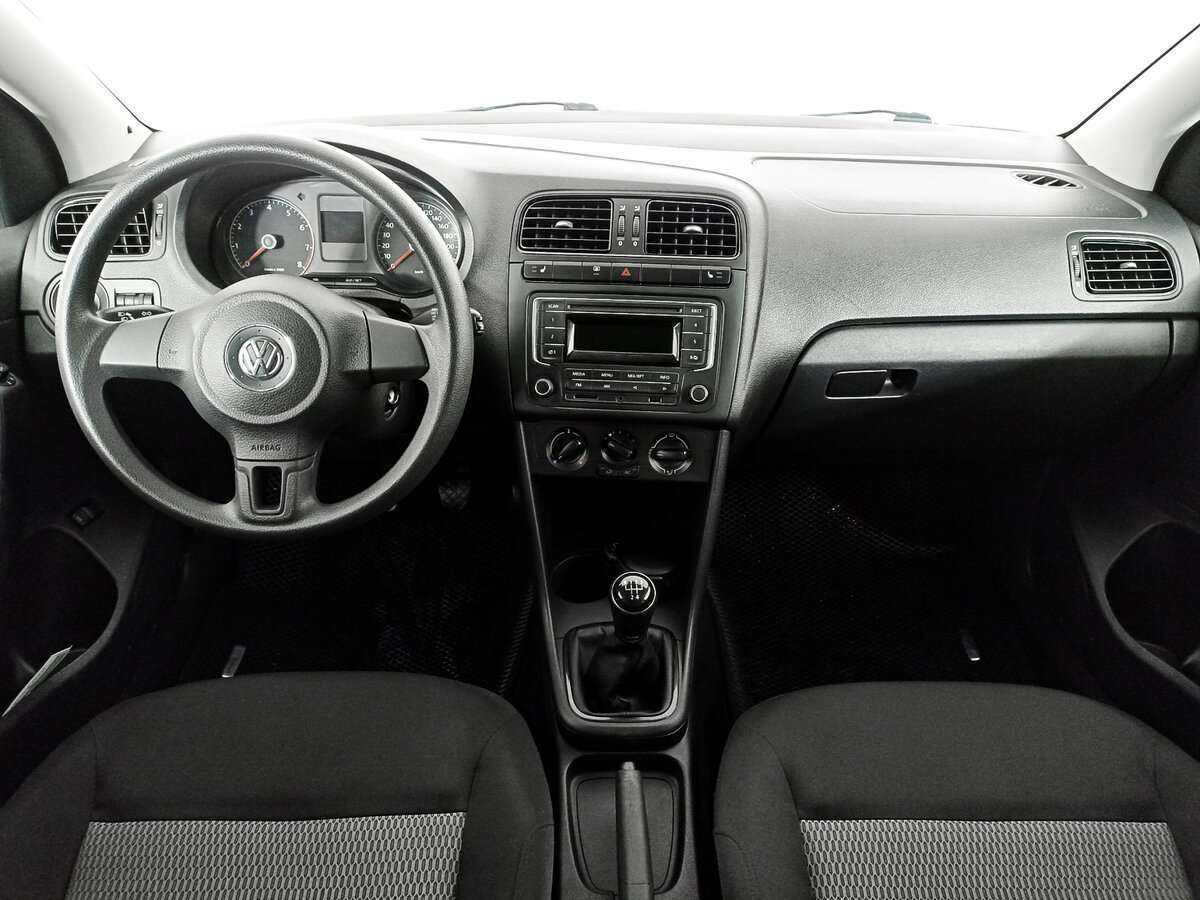 Купить Volkswagen Polo с пробегом. Фото: #13