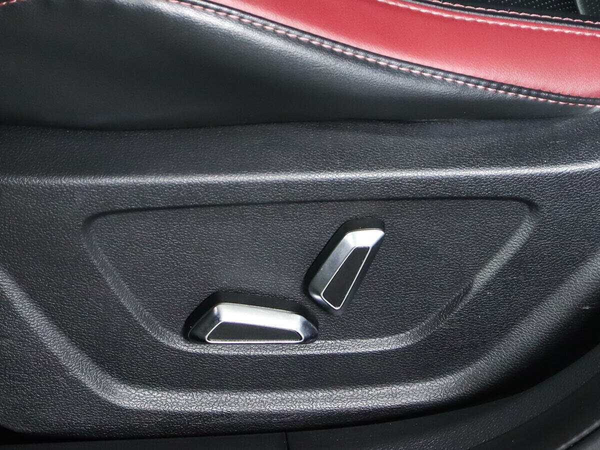 Купить Geely Coolray с пробегом. Фото: #18