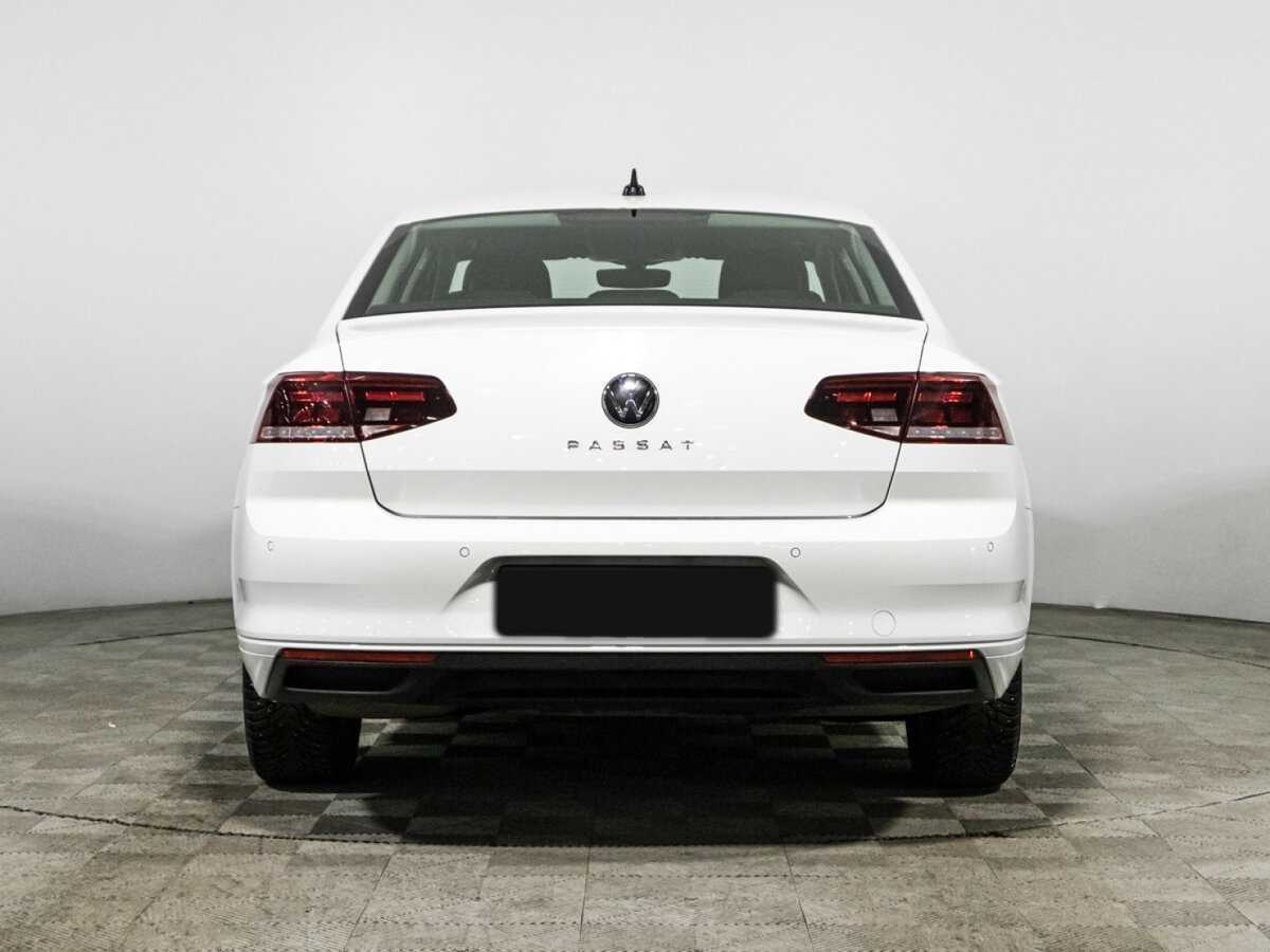 Купить Volkswagen Passat с пробегом. Фото: #5