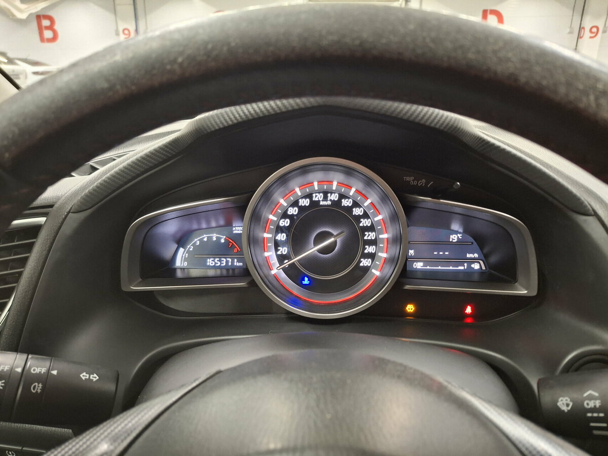 Купить Mazda 3 с пробегом. Фото: #12