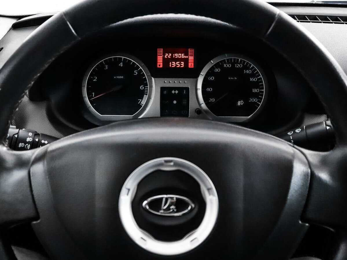 Купить Lada (ВАЗ) Largus с пробегом. Фото: #14