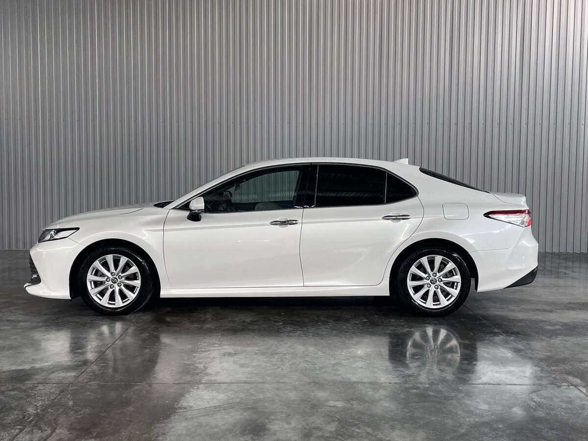 Купить Toyota Camry с пробегом. Фото: #7