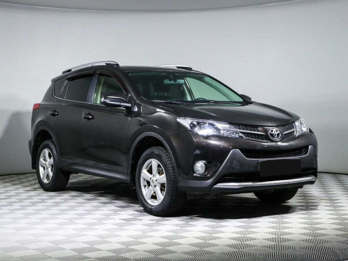 Купить Toyota RAV4 с пробегом. Фото: #2