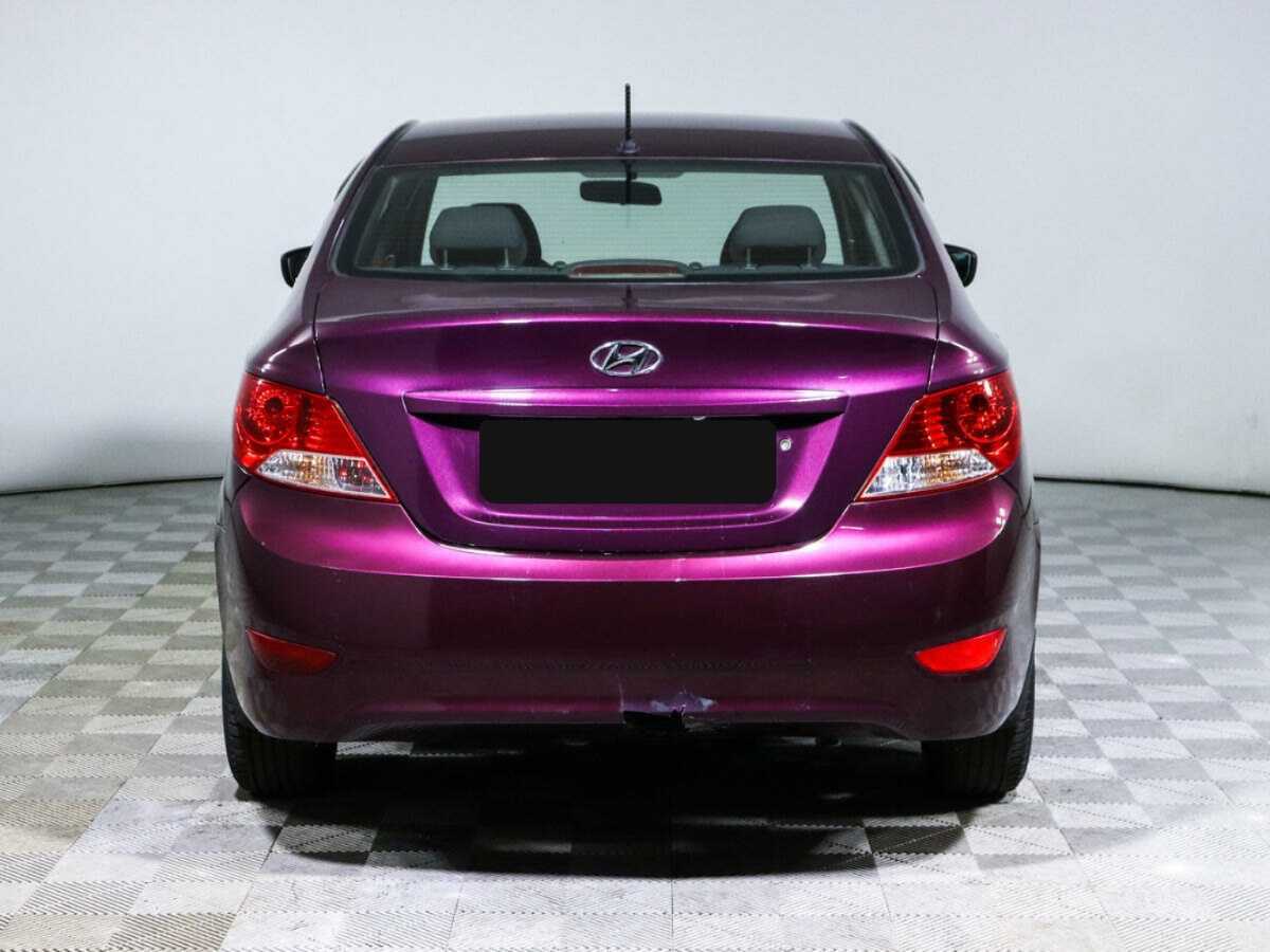 Купить Hyundai Solaris с пробегом. Фото: #5