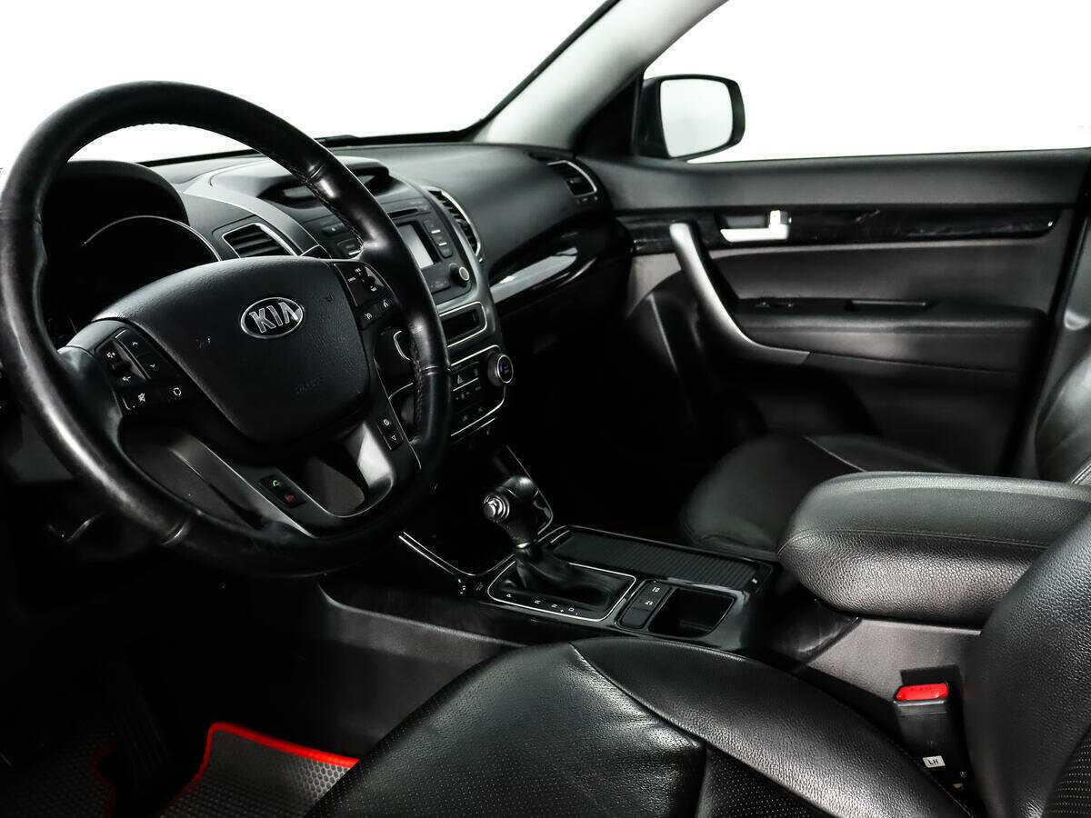 Купить Kia Sorento с пробегом. Фото: #8