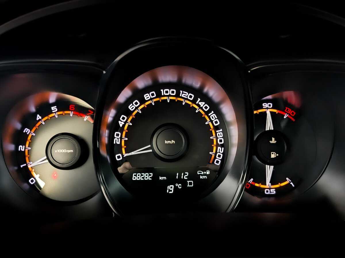 Купить Lada (ВАЗ) Vesta с пробегом. Фото: #10