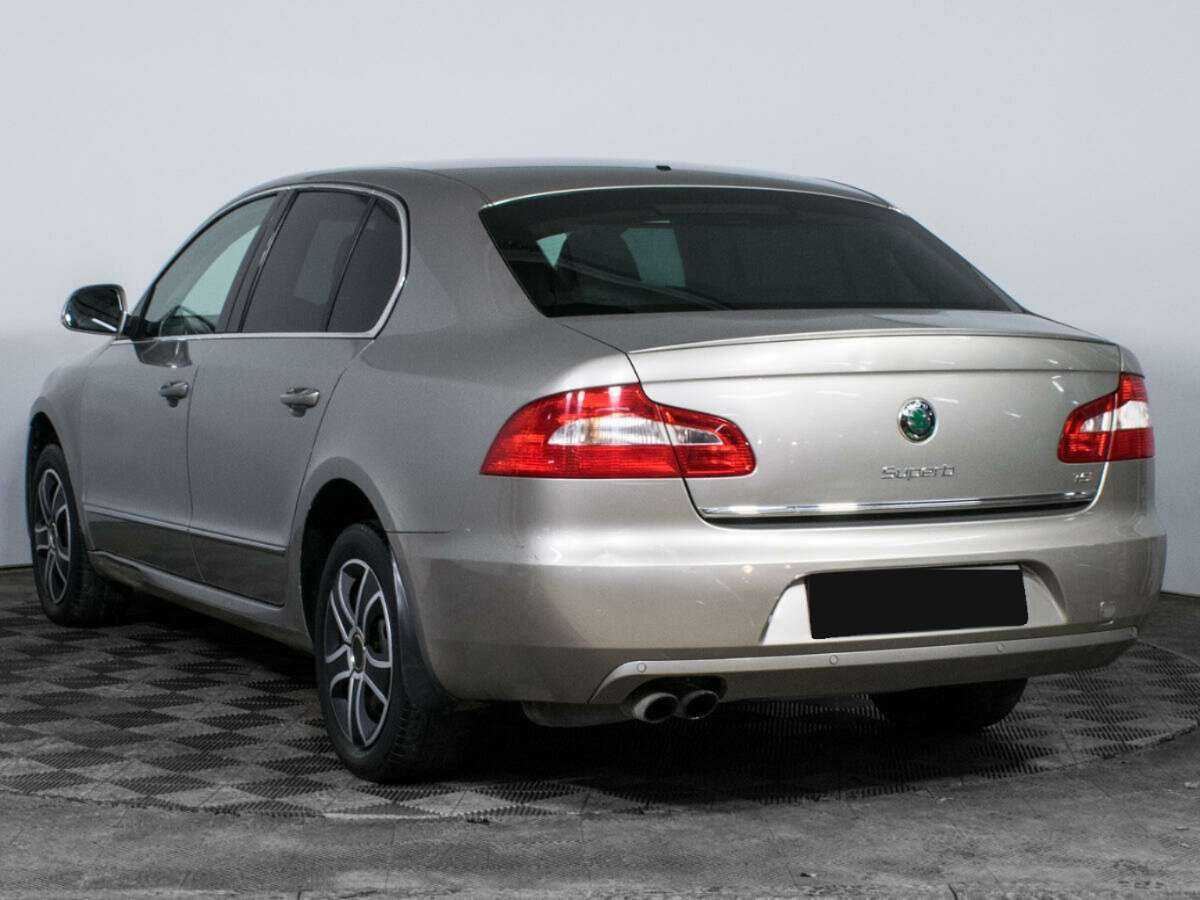 Купить Skoda Superb с пробегом. Фото: #6