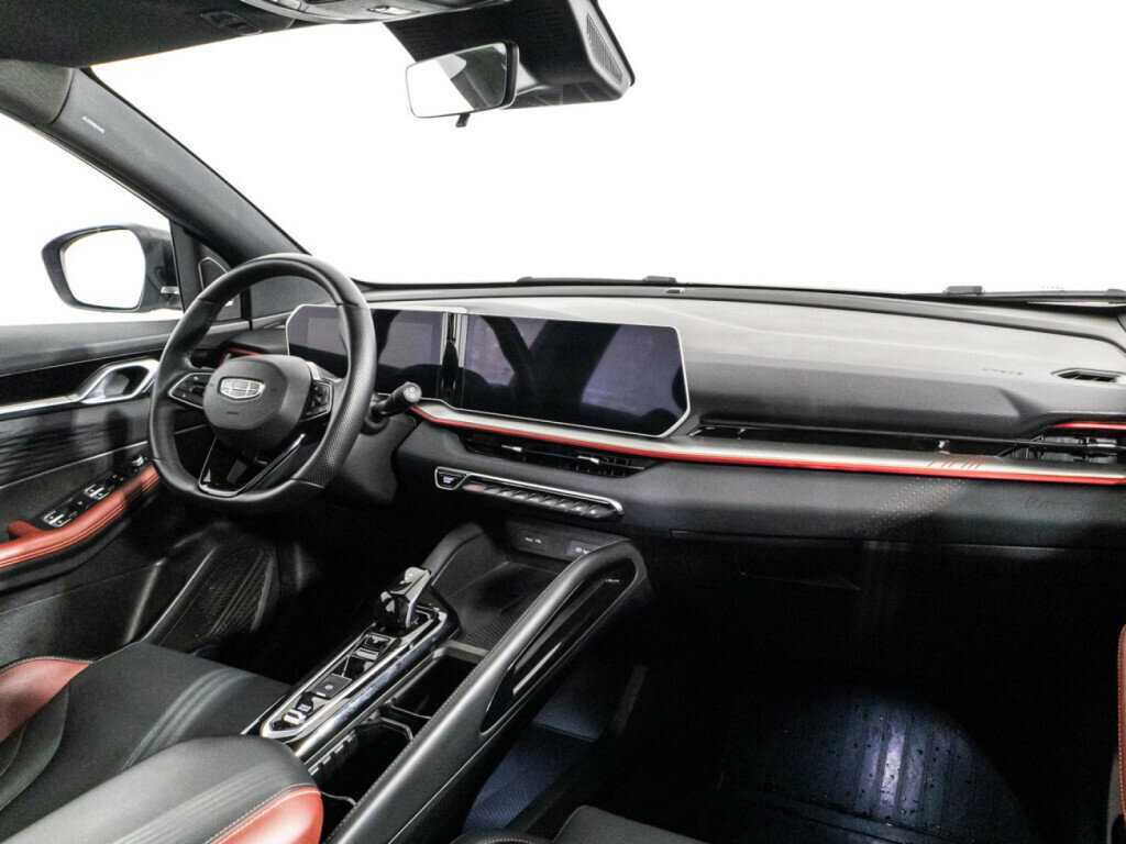 Купить Geely Coolray с пробегом. Фото: #8