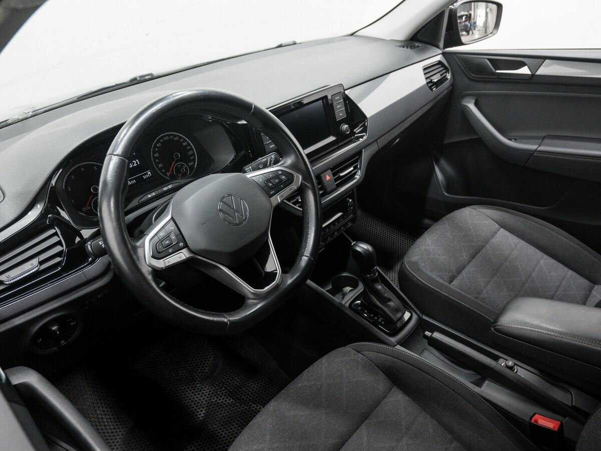 Купить Volkswagen Polo с пробегом. Фото: #13