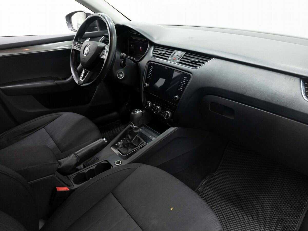 Купить Skoda Octavia с пробегом. Фото: #10
