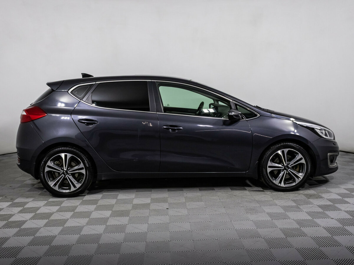 Купить Kia Ceed с пробегом. Фото: #3