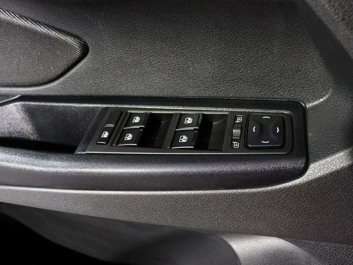 Купить Lada (ВАЗ) Vesta с пробегом. Фото: #14