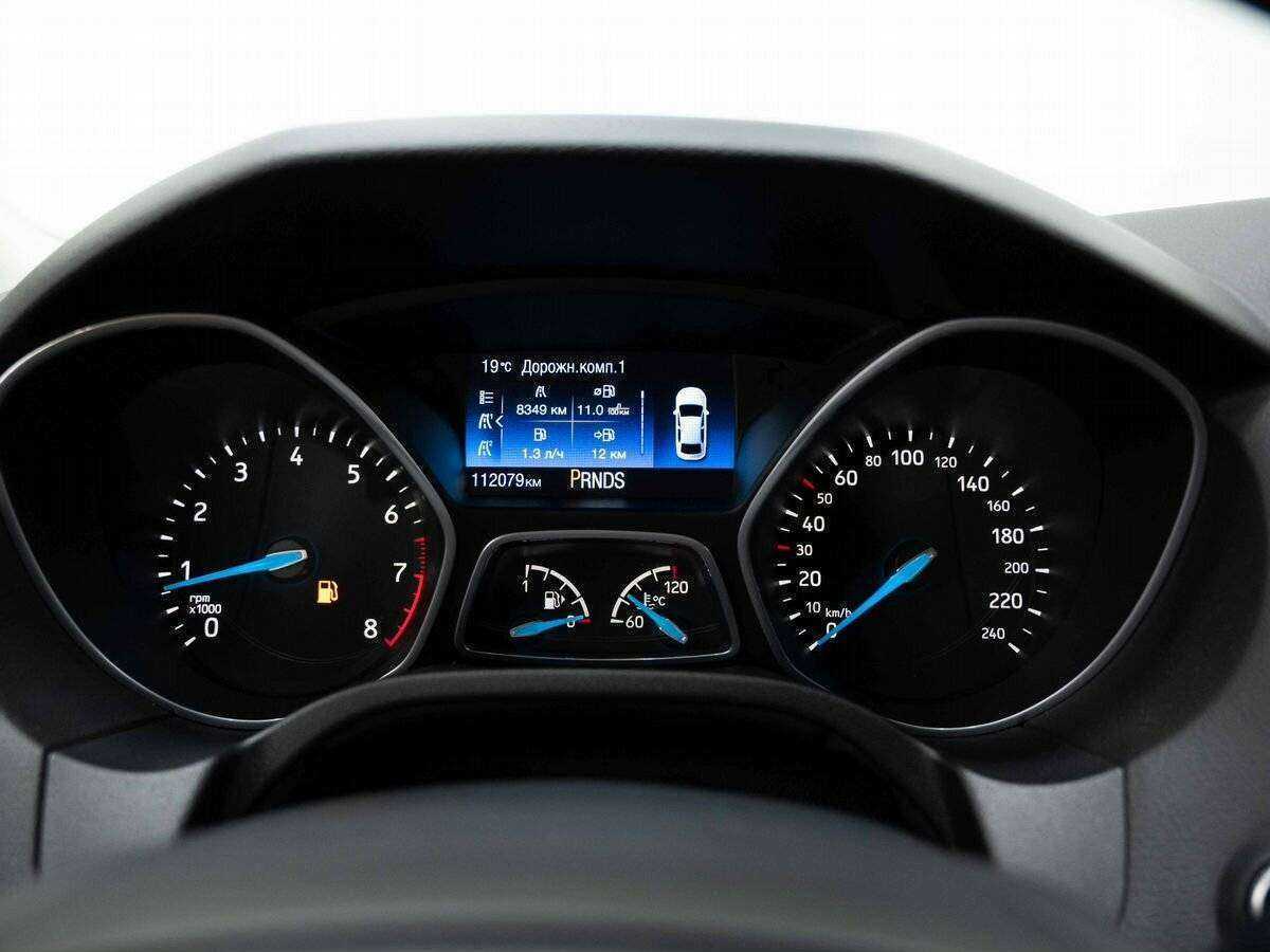 Купить Ford Focus с пробегом. Фото: #14