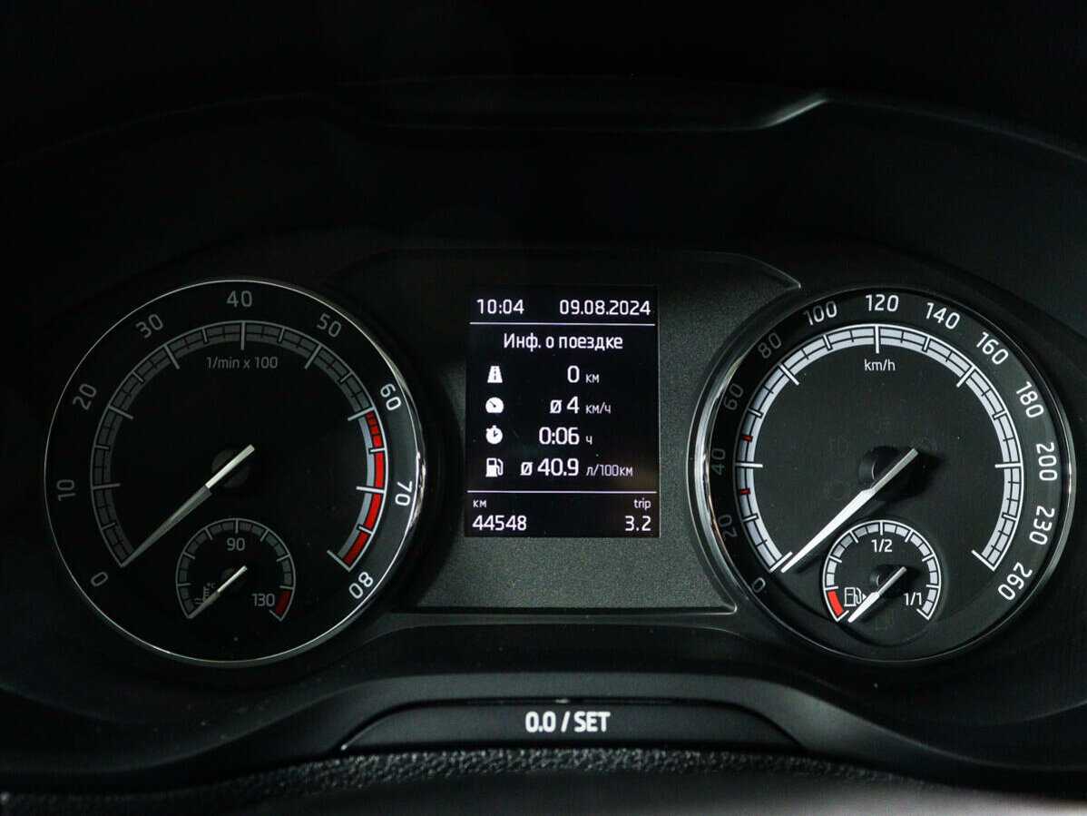 Купить Skoda Karoq с пробегом. Фото: #10