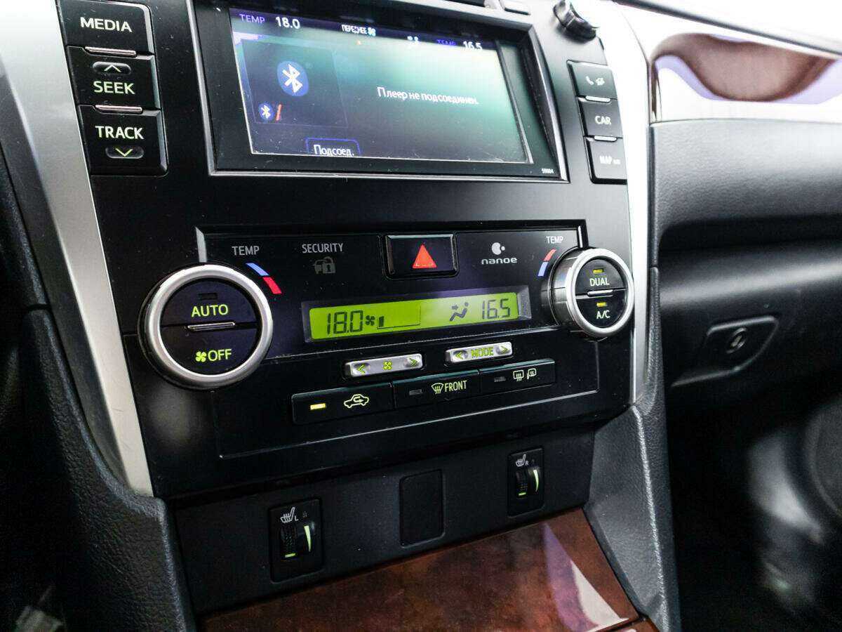 Купить Toyota Camry с пробегом. Фото: #16
