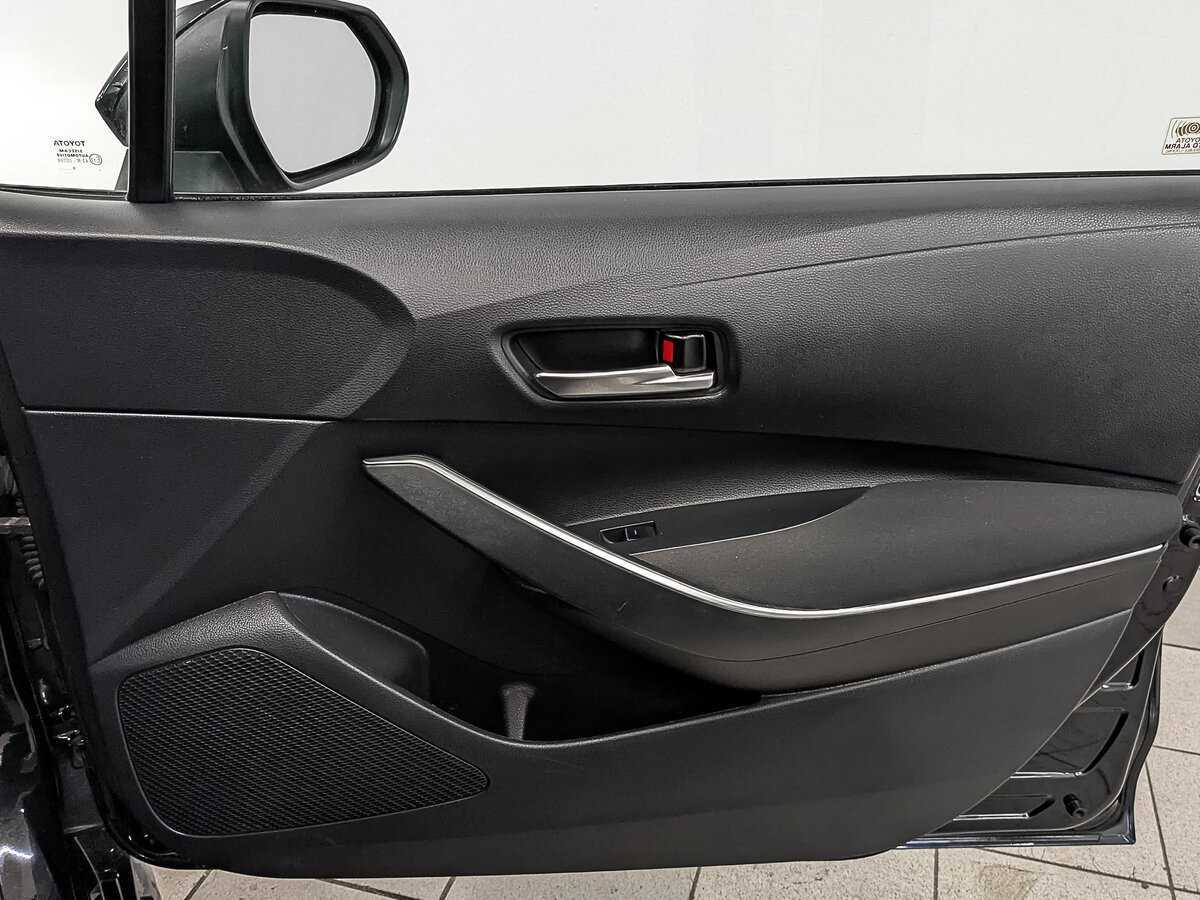 Купить Toyota Corolla с пробегом. Фото: #23
