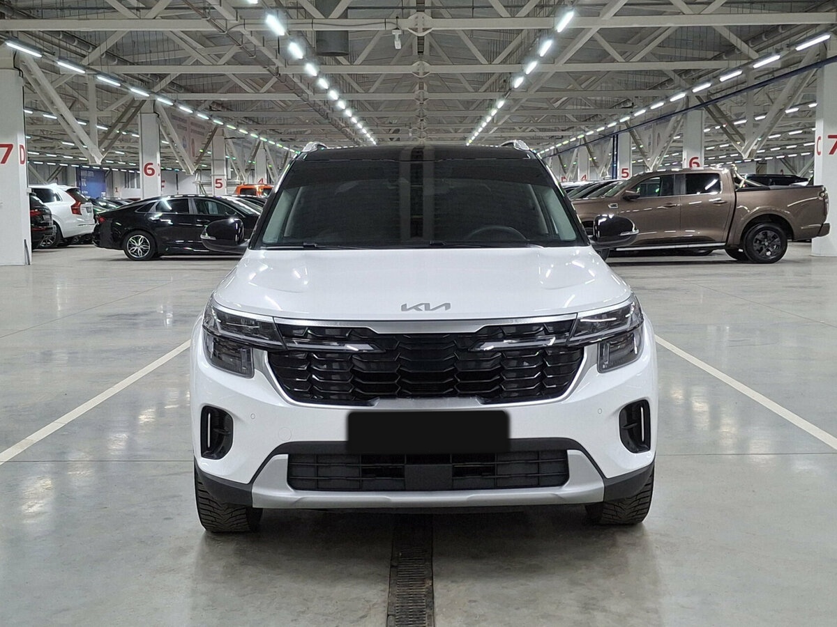 Купить Kia Seltos с пробегом. Фото: #1