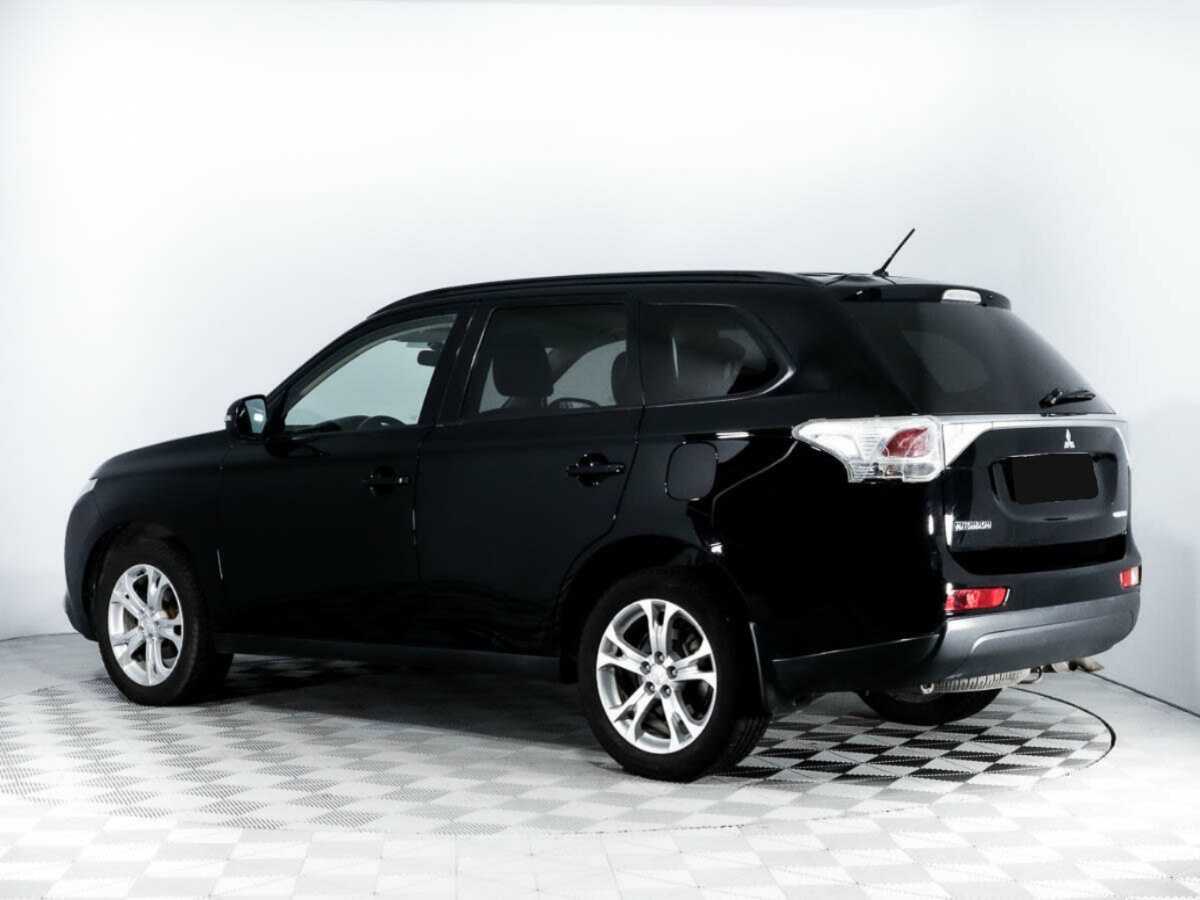 Купить Mitsubishi Outlander с пробегом. Фото: #6